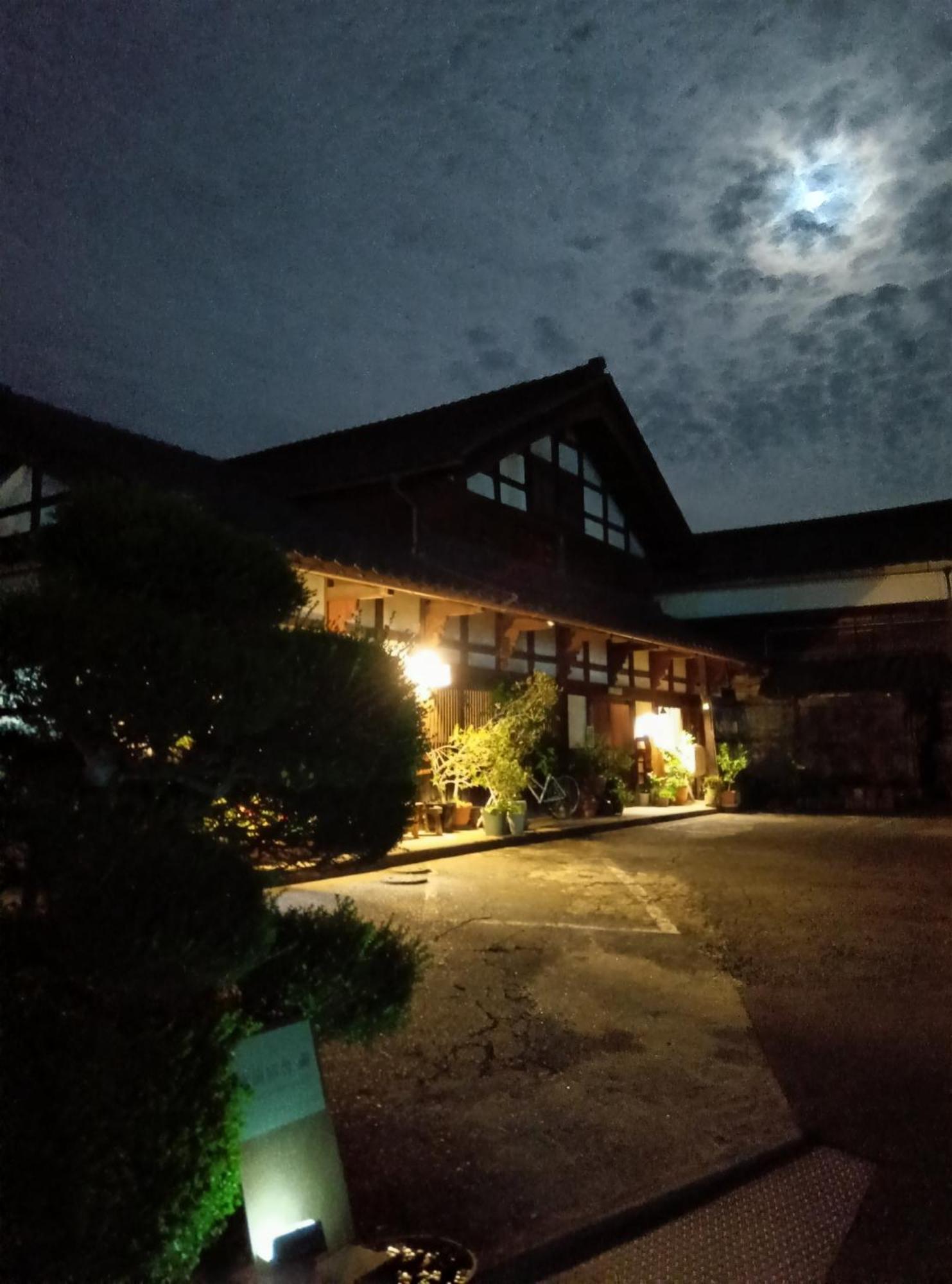 駅前宿舎 禪 Shared House Zen Eiheiji Extérieur photo